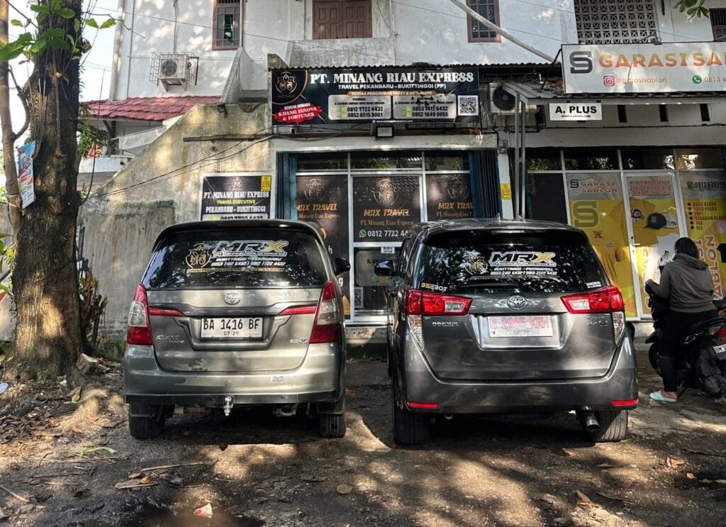 Travel Bukittinggi Pekanbaru 